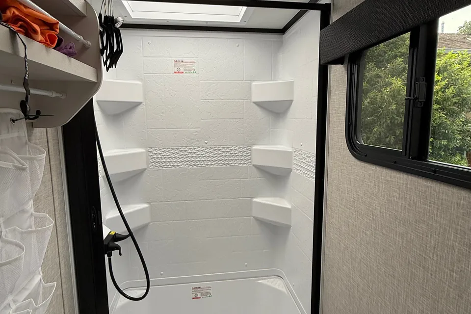 Comfort Cabin Jayco Jay feather micro Travel Trailer