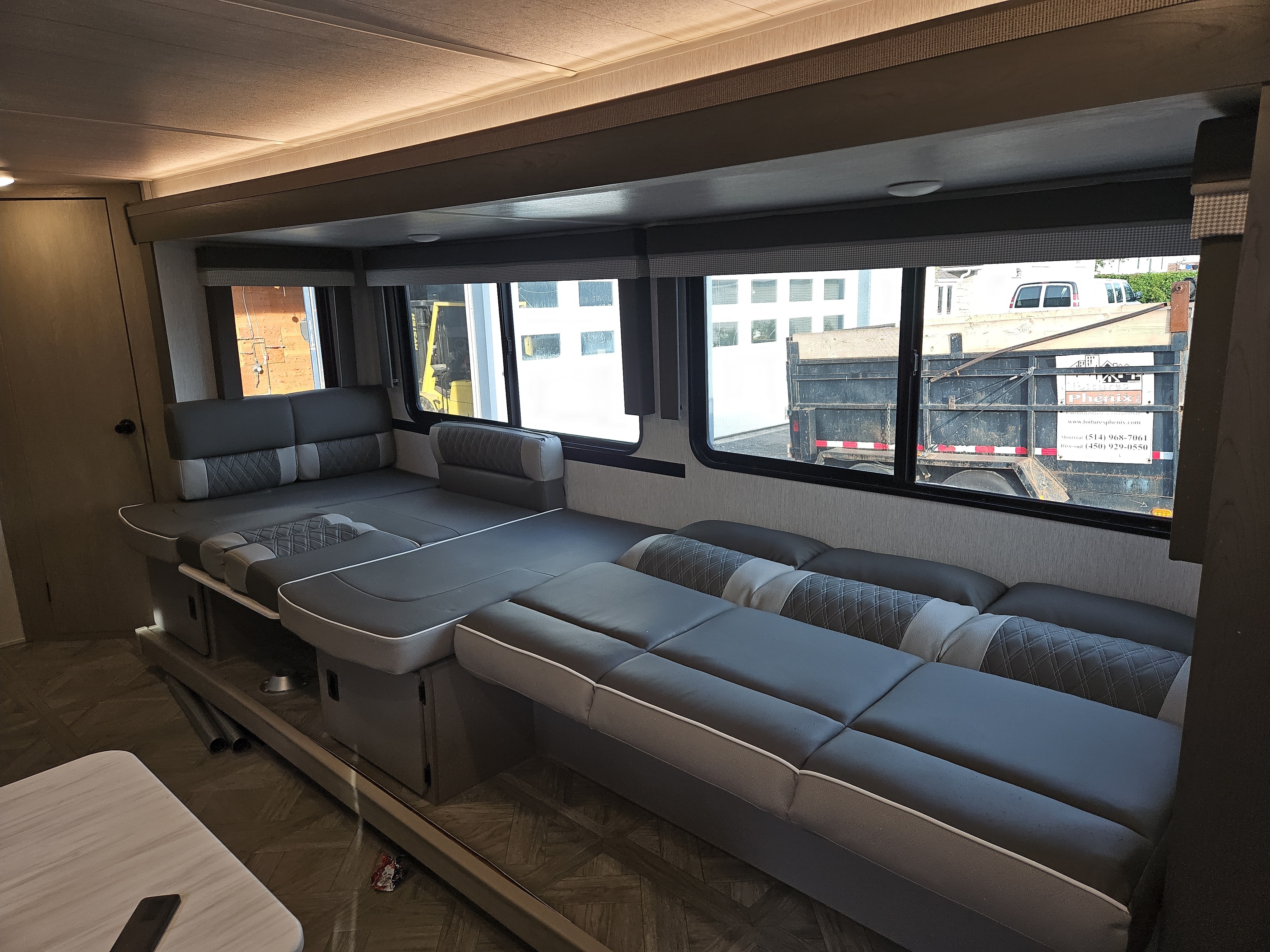 PLATINIUM CRUISE 273 *** BUNK BED ****