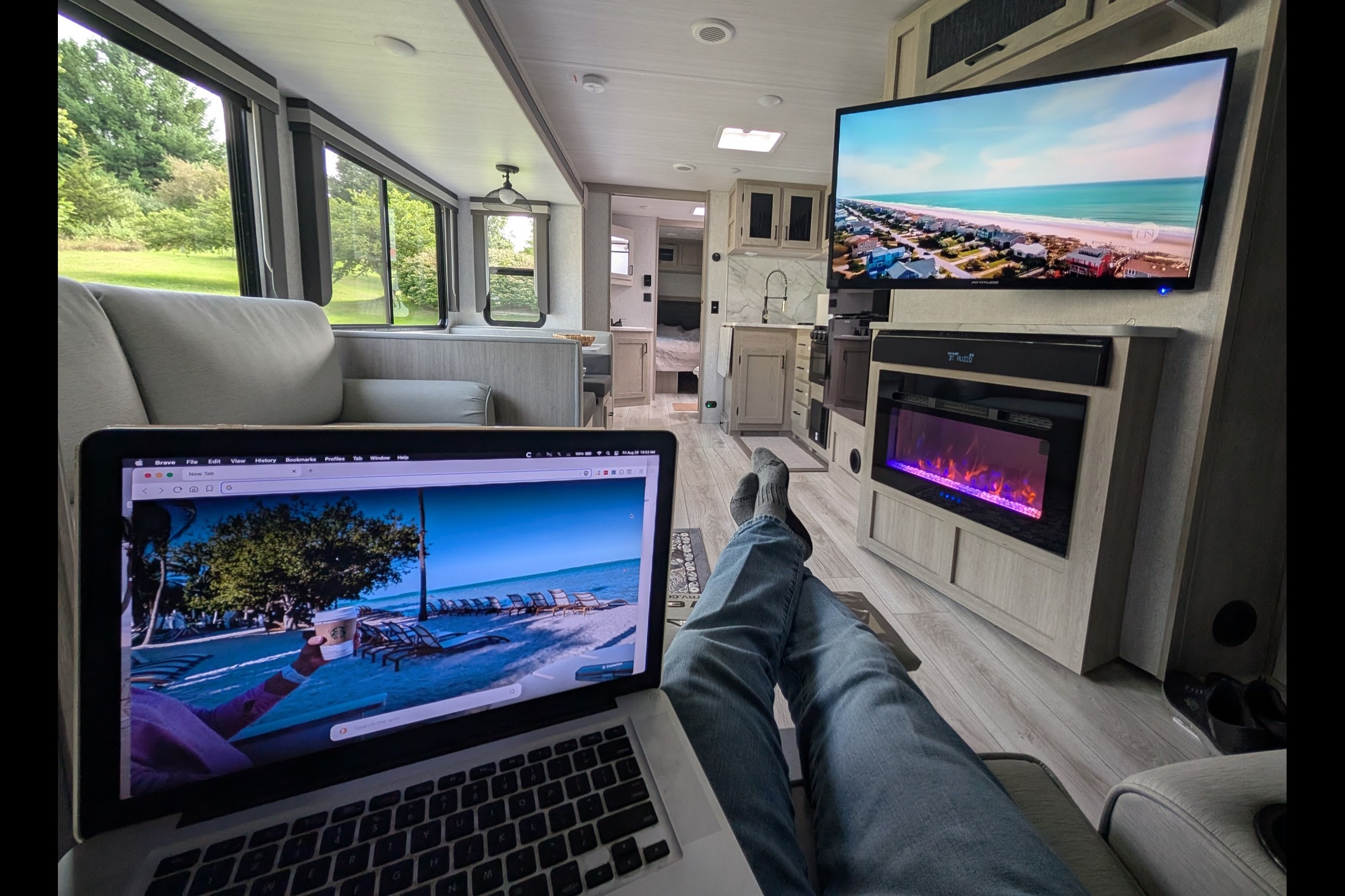 Brand New 2025 Alta Delivered to your Campsite