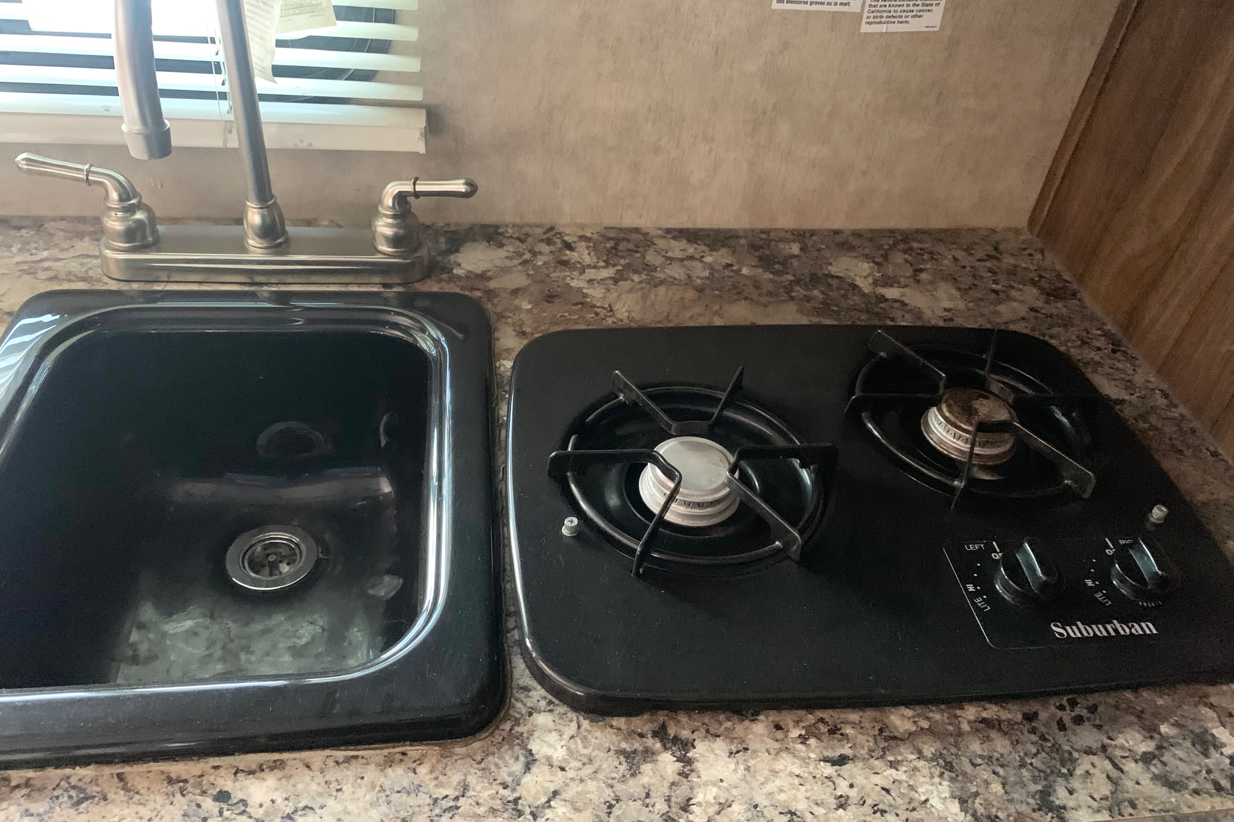 ULTRA LIGHT Coachmen Clipper Travel Trailer STARLINK WIFI AVAIALBLE!