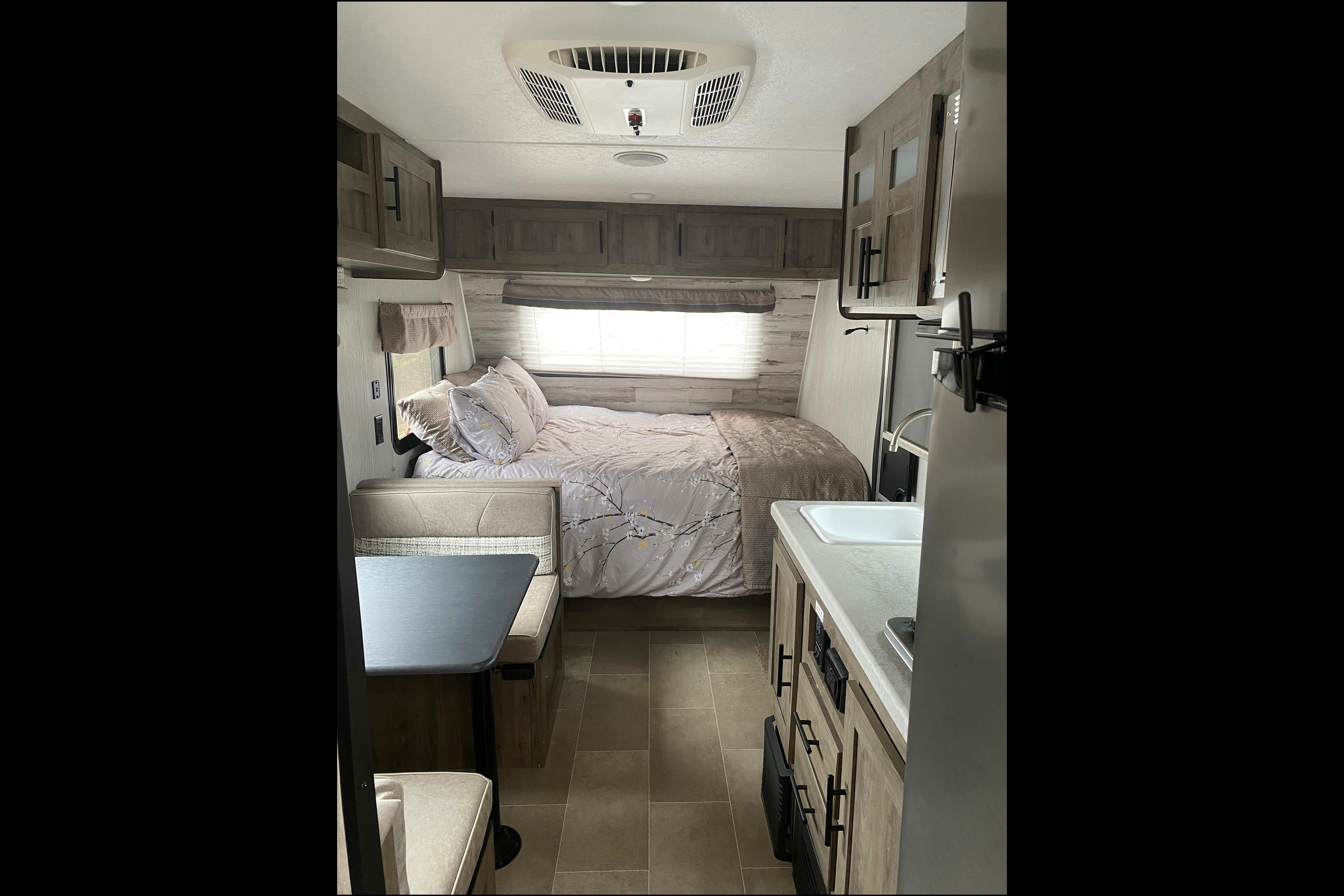 Palomino Puma Ultra Lite Travel Trailer