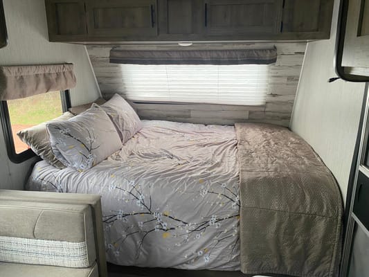 Palomino Puma Ultra Lite Travel Trailer