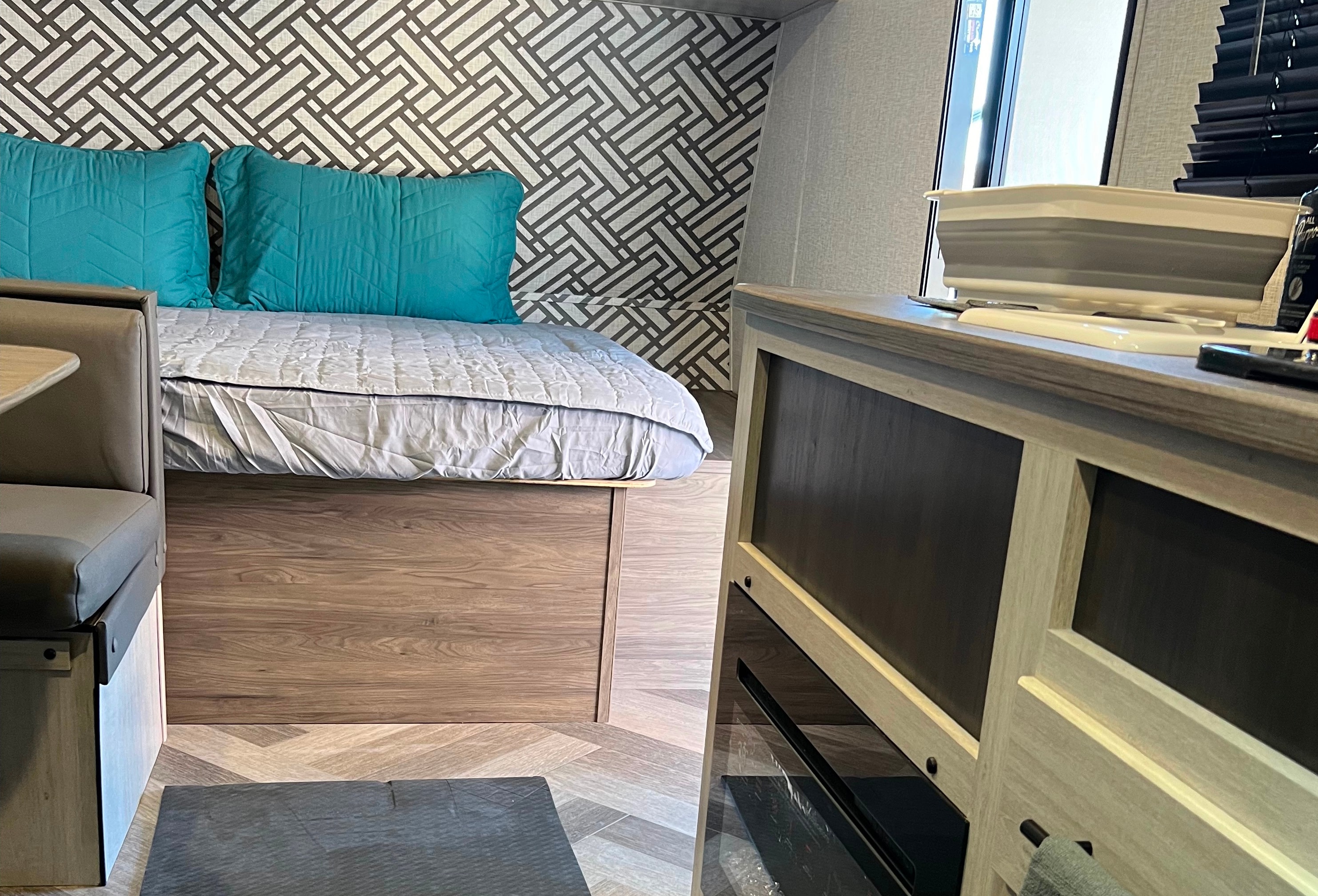 Melva's Crossroads Zinger Travel Trailer