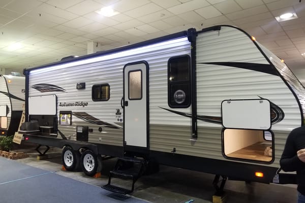 Travel Trailer with Outdoor Kitchen