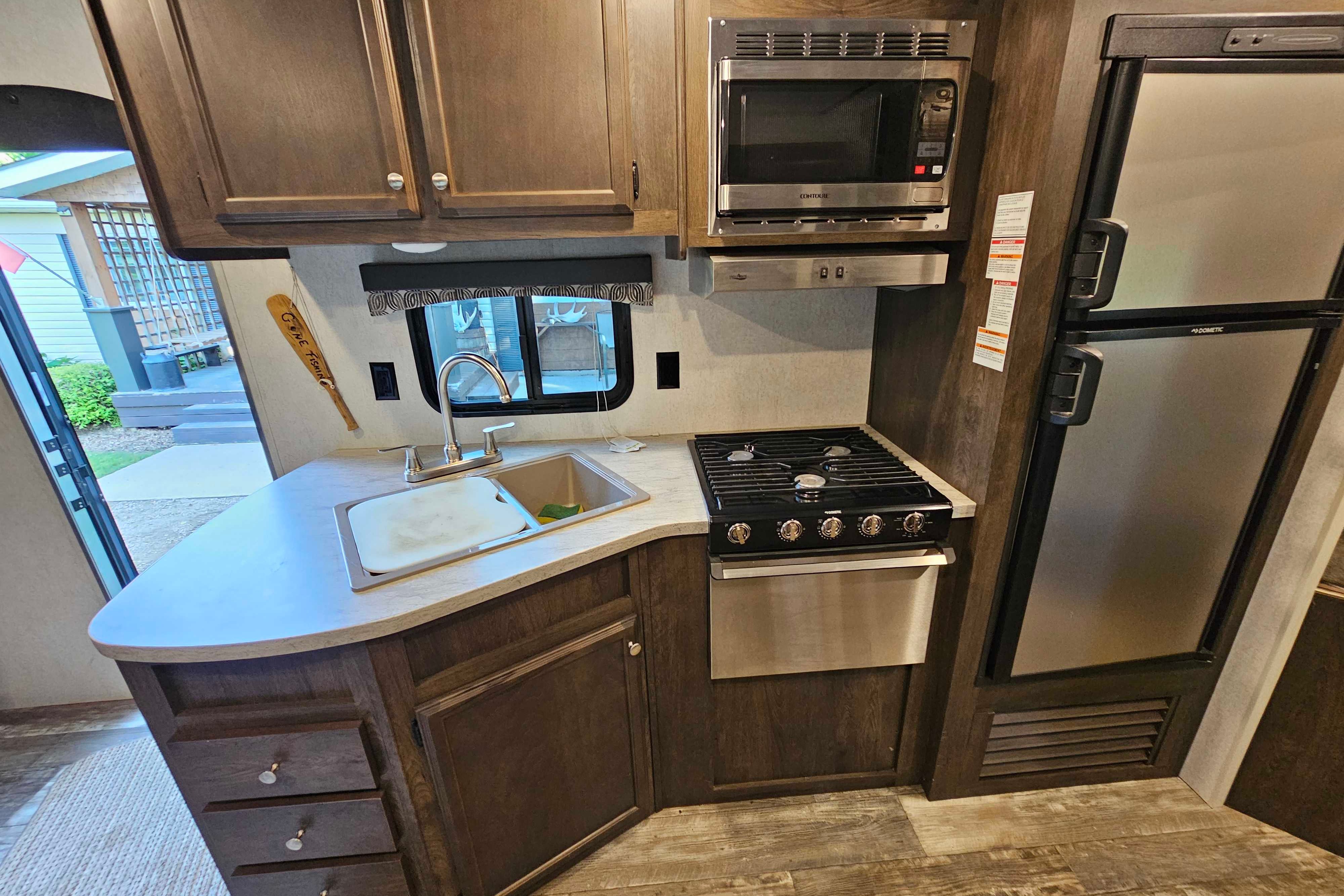 Travel Trailer with Outdoor Kitchen
