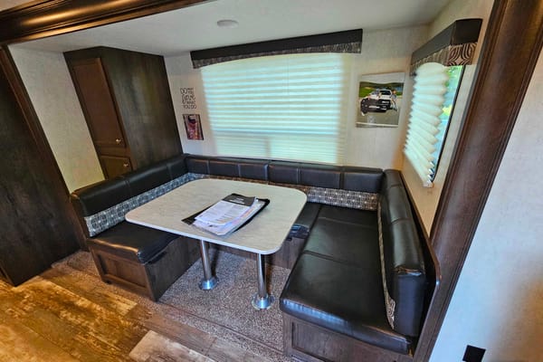 Travel Trailer with Outdoor Kitchen