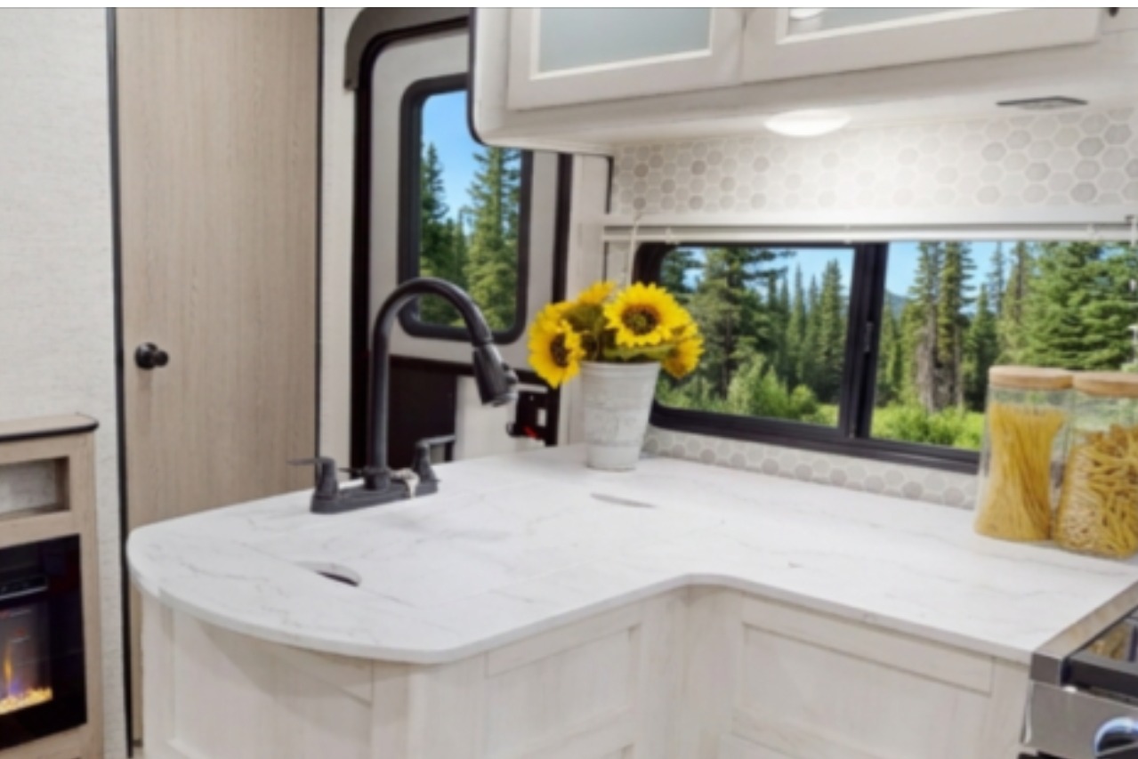 Brand New 2026 Grand River 27BHS Bunkhouse | Sleeps 10 | Family Adventure Ready
