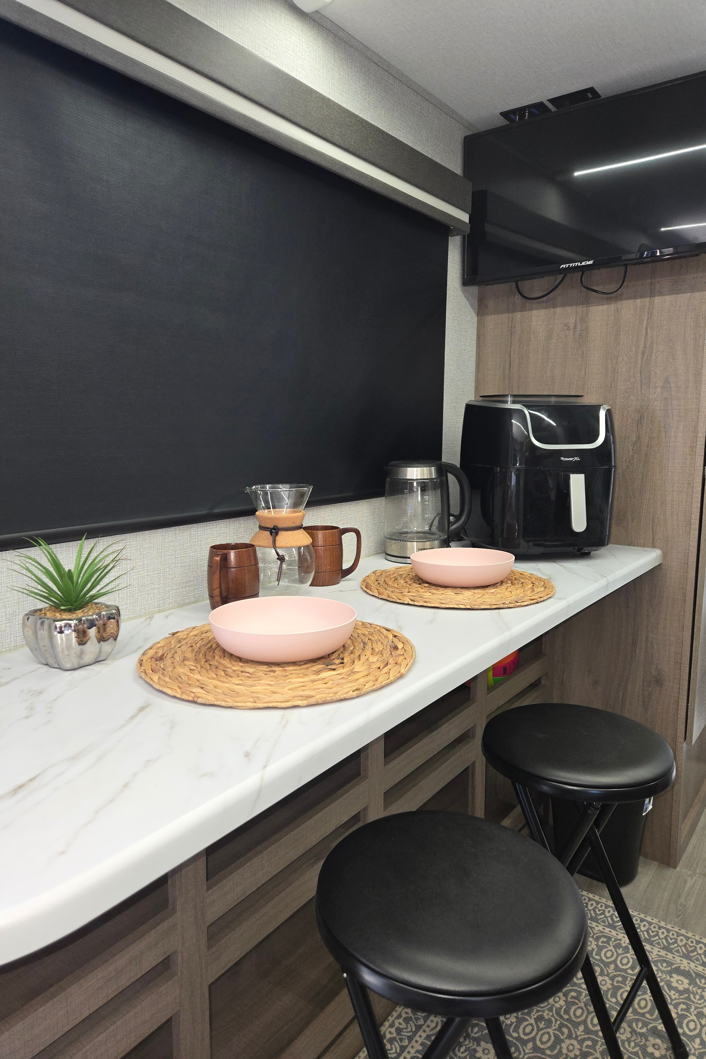 Fun Size Travel Trailer - We deliver, set up & take down.