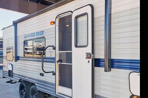 Kootenay Kampers's Gulf Stream Highwood River Travel Trailer