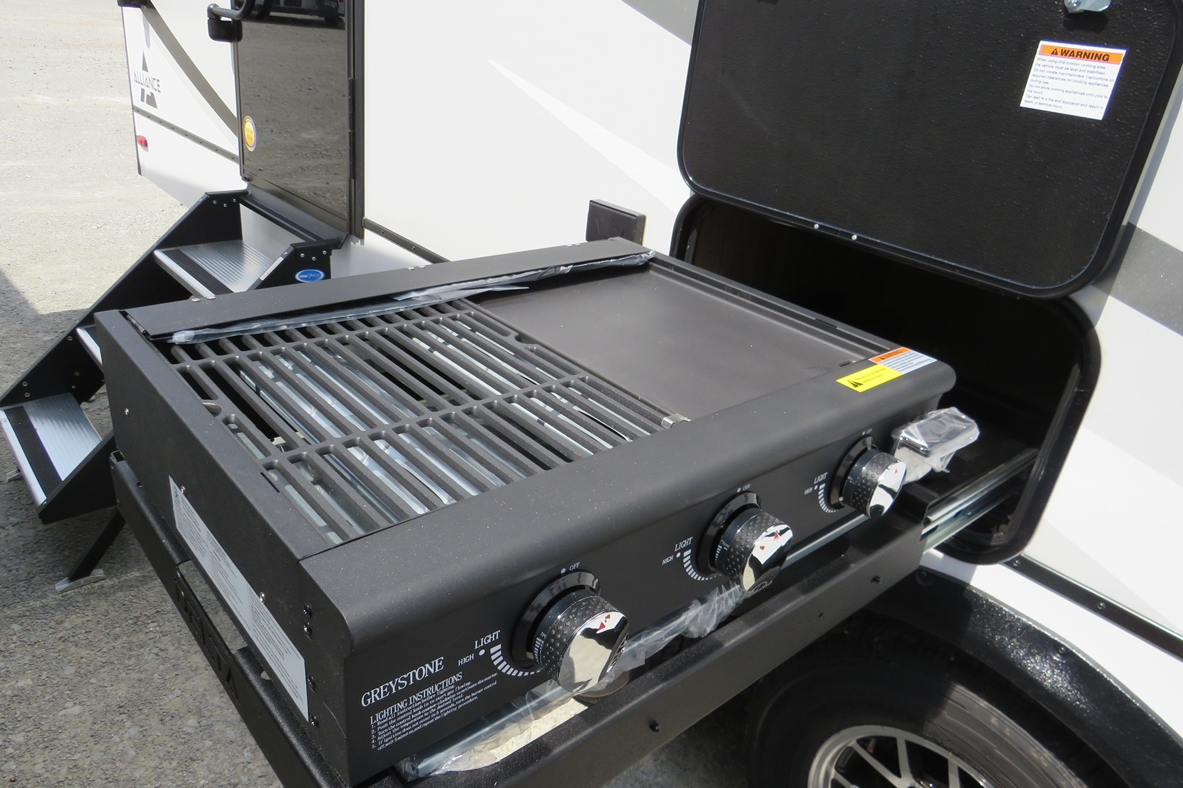 2024 Alliance RV 262RB Travel Trailer 30' - 50amp