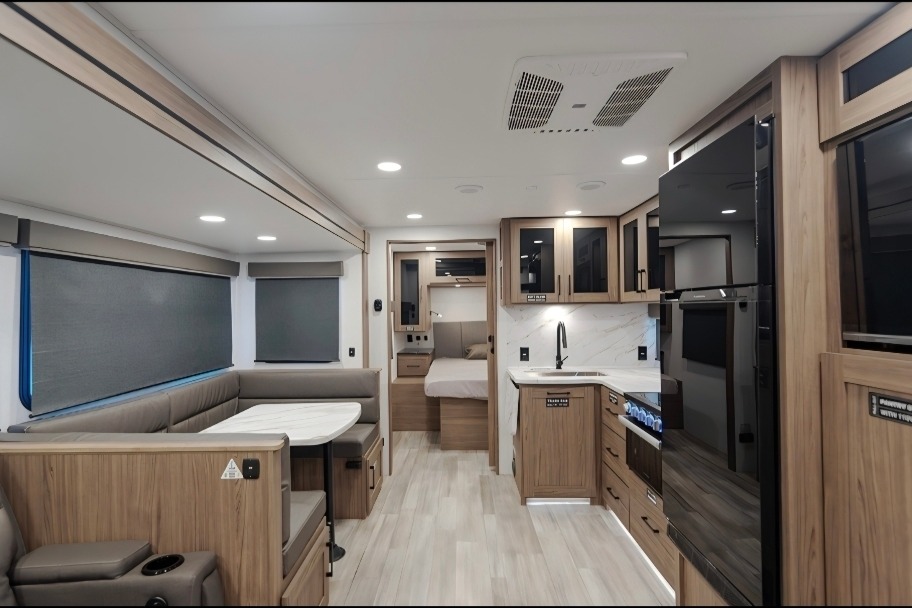 2024 Alliance RV 262RB Travel Trailer 30' - 50amp