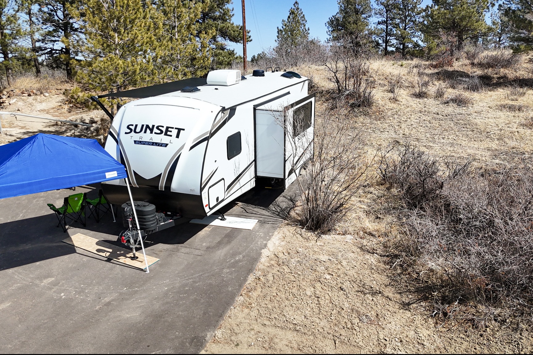 2024 Crossroads RV Sunset Trail 242BH 