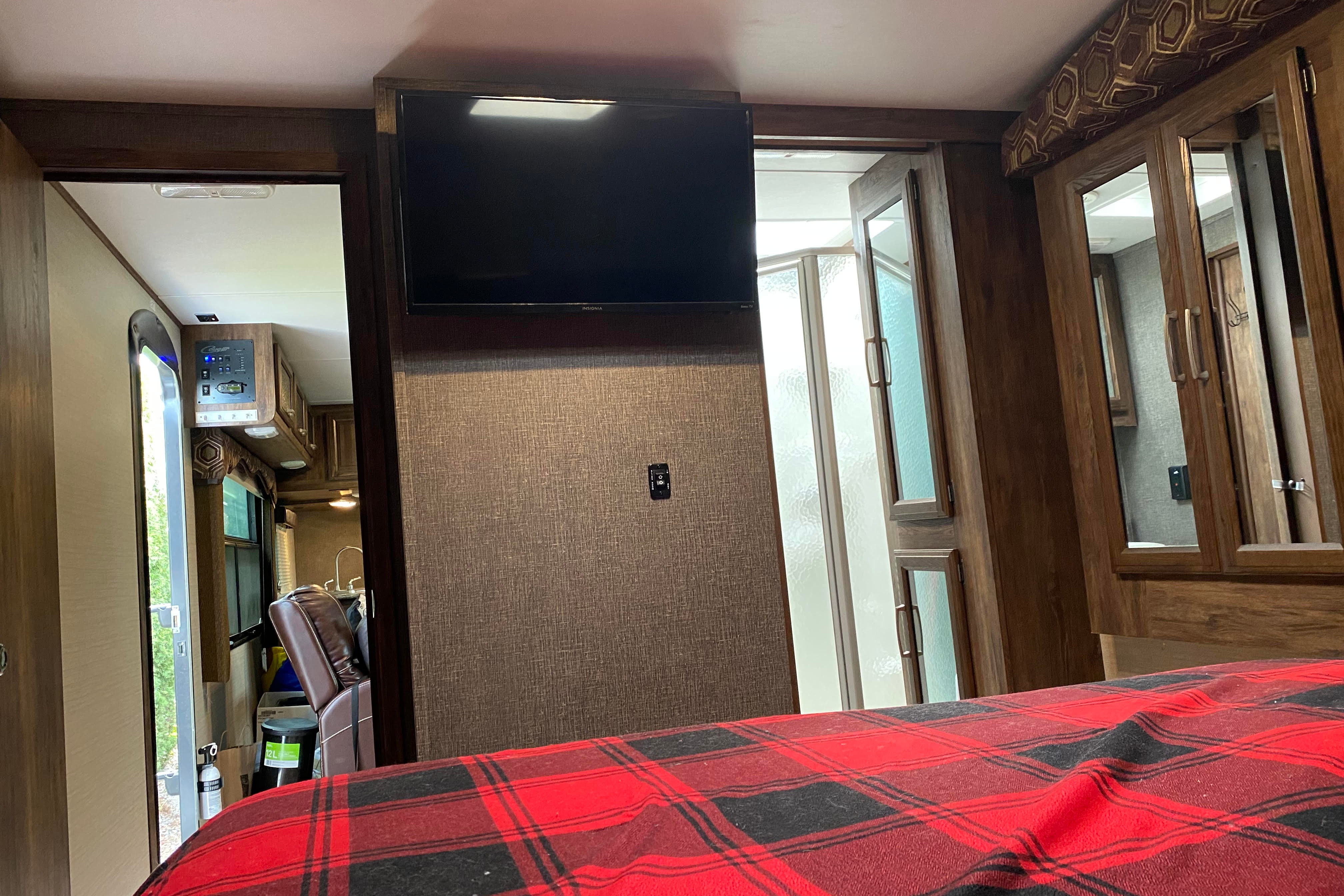 Kevin's Cougar 29Rks Travel Trailer