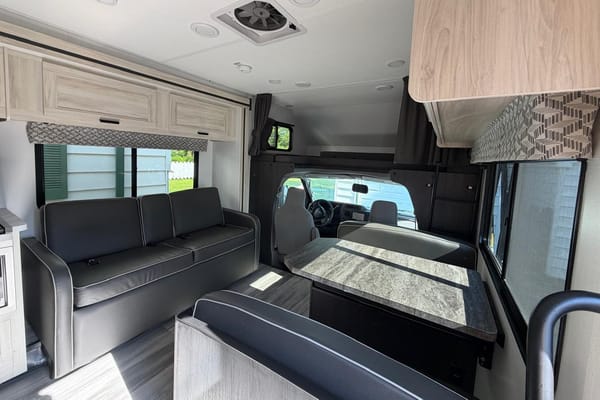 GoTripi's Forest River Forester 3251LE Class C