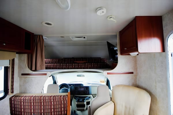 RJ Winnebago Access 24V Class C