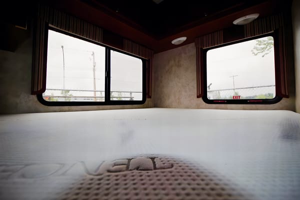 RJ Winnebago Access 24V Class C