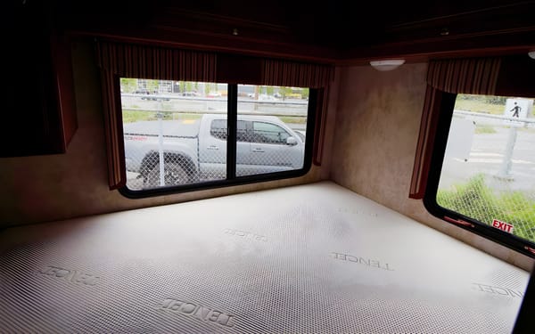 RJ Winnebago Access 24V Class C