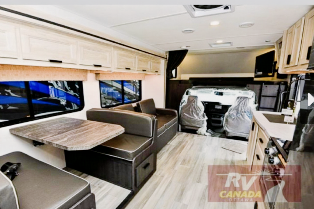 Adam's 2023 Fun in the Sunseeker Class C