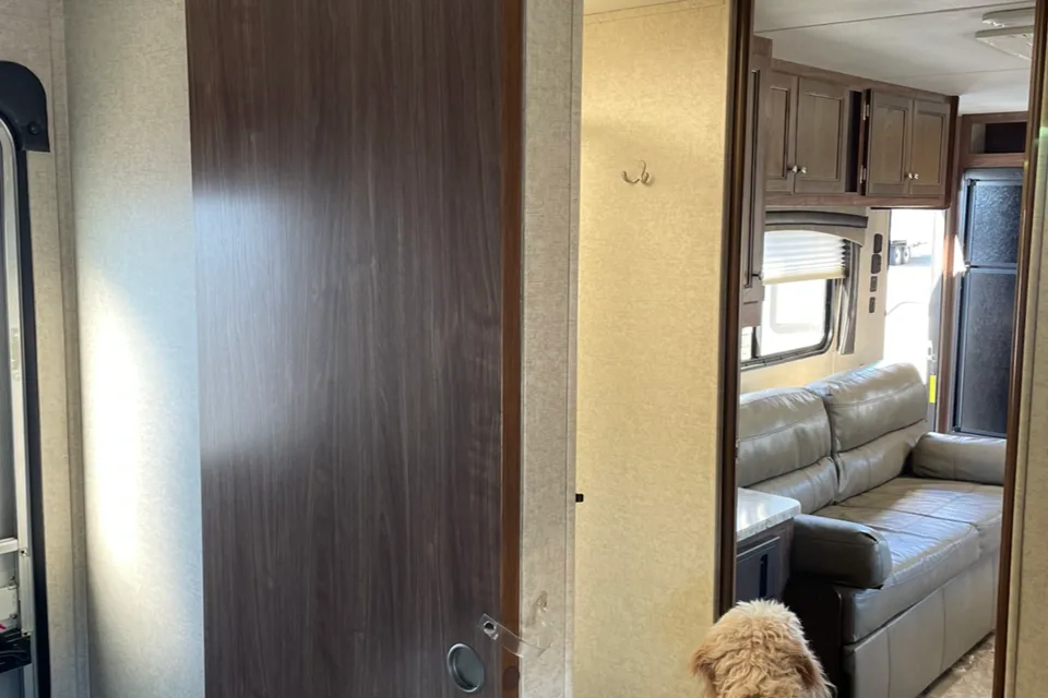 Did you say "GLAMPING or GOLF?”