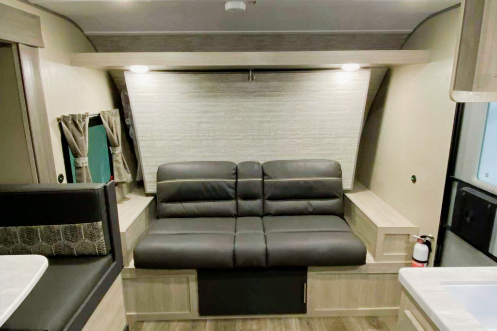 Rough Country Rentals 1
