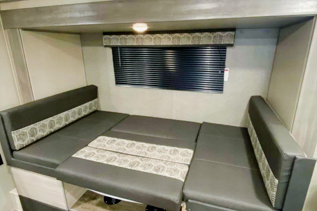 Rough Country Rentals 1