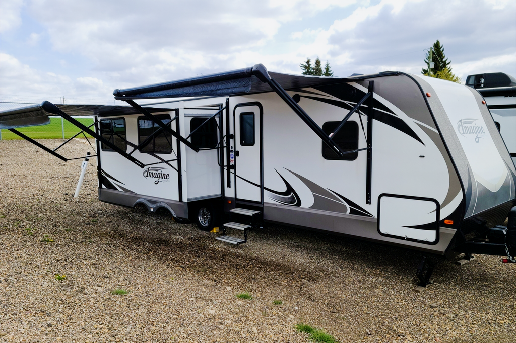 ***Everything Included***2950RL Travel Trailer