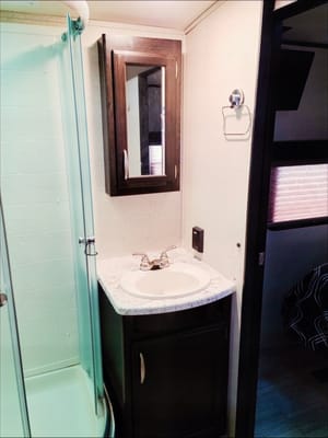 ***Everything Included***2950RL Travel Trailer