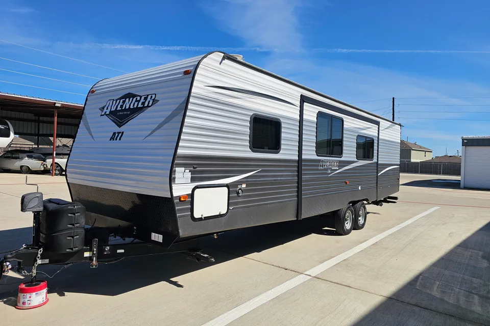 Spacious 2019 Avenger ATI
