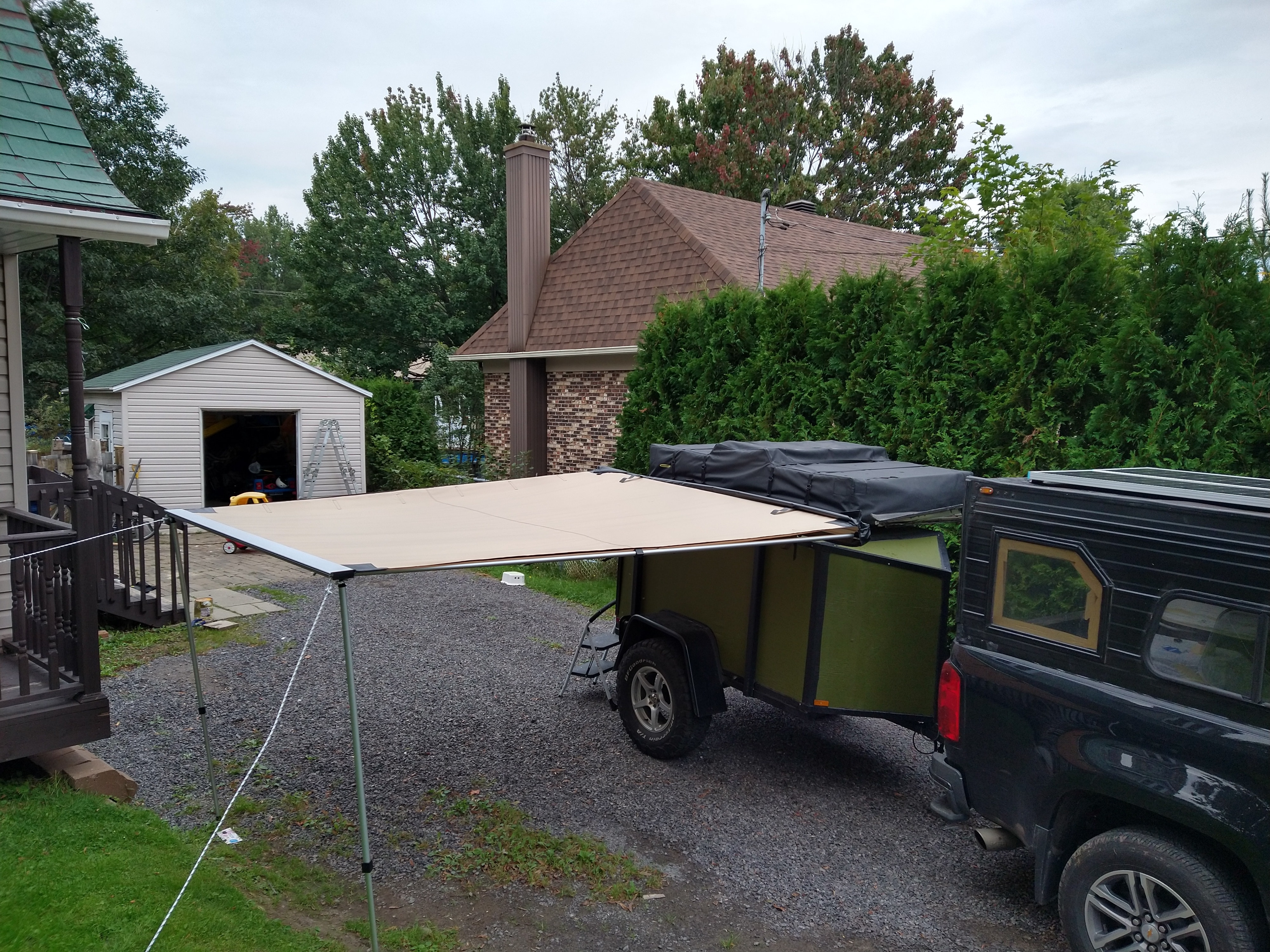 Emilien's Home Built Small Trailer With Rooftop Tent