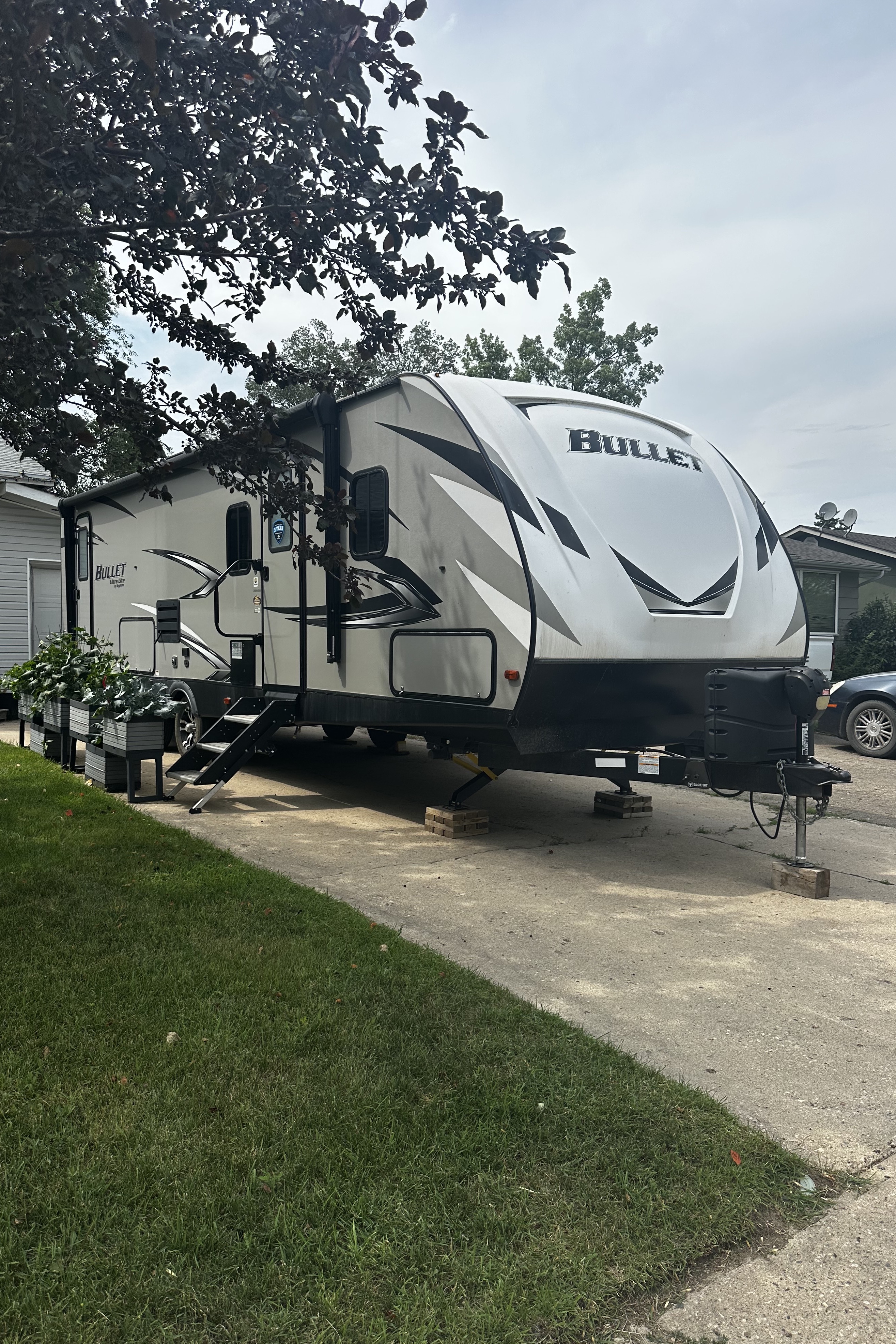Jordan's Keystone Bullet 290BHS Travel Trailer