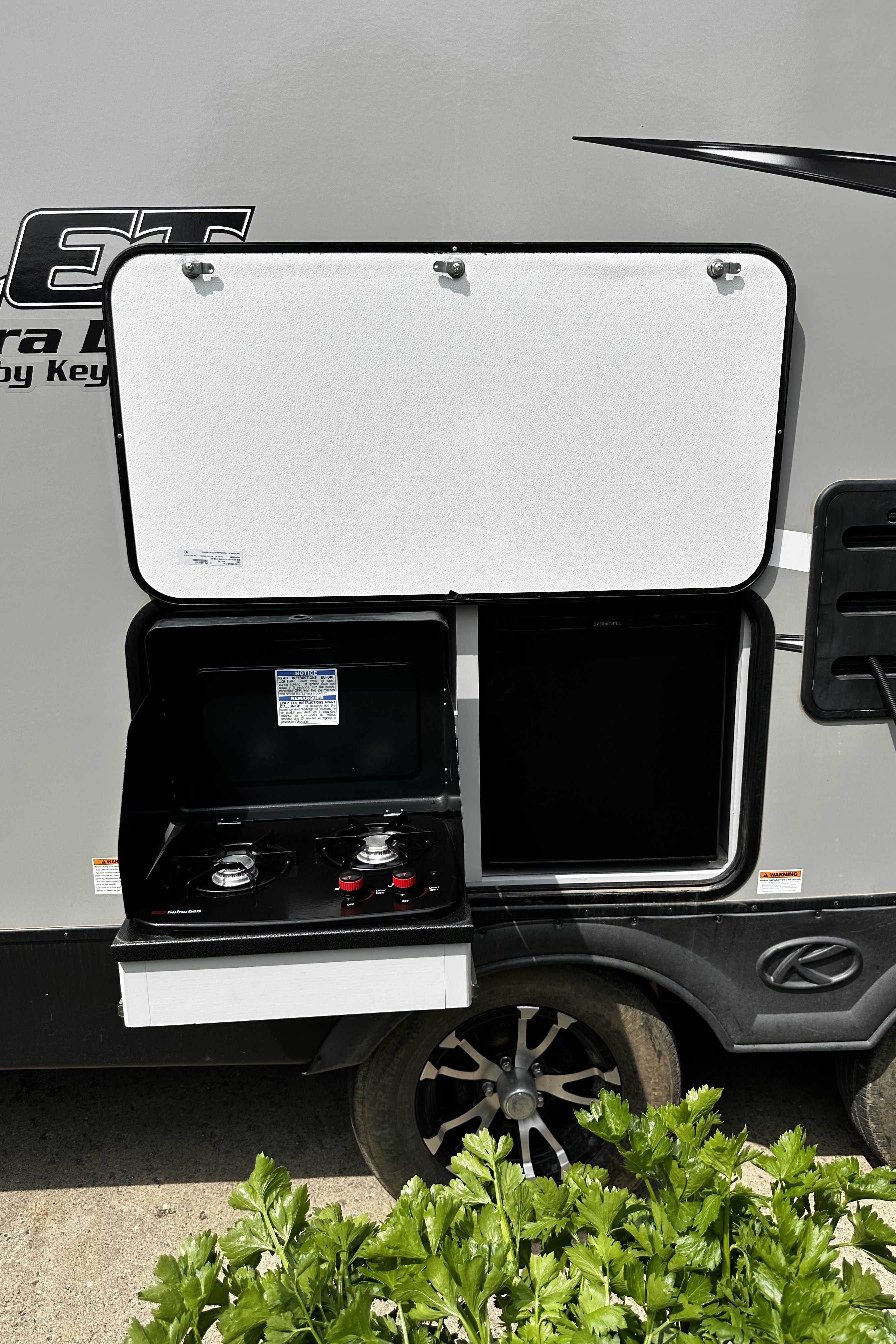 Jordan's Keystone Bullet 290BHS Travel Trailer
