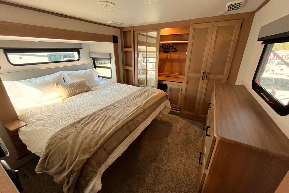Glamping in your reach!! **DELIVERY AVAILABLE**