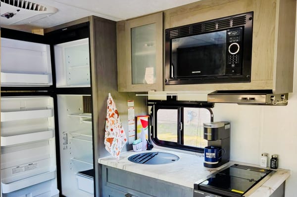 Family camper! Forest River Ozark 1650BHK Travel Trailer