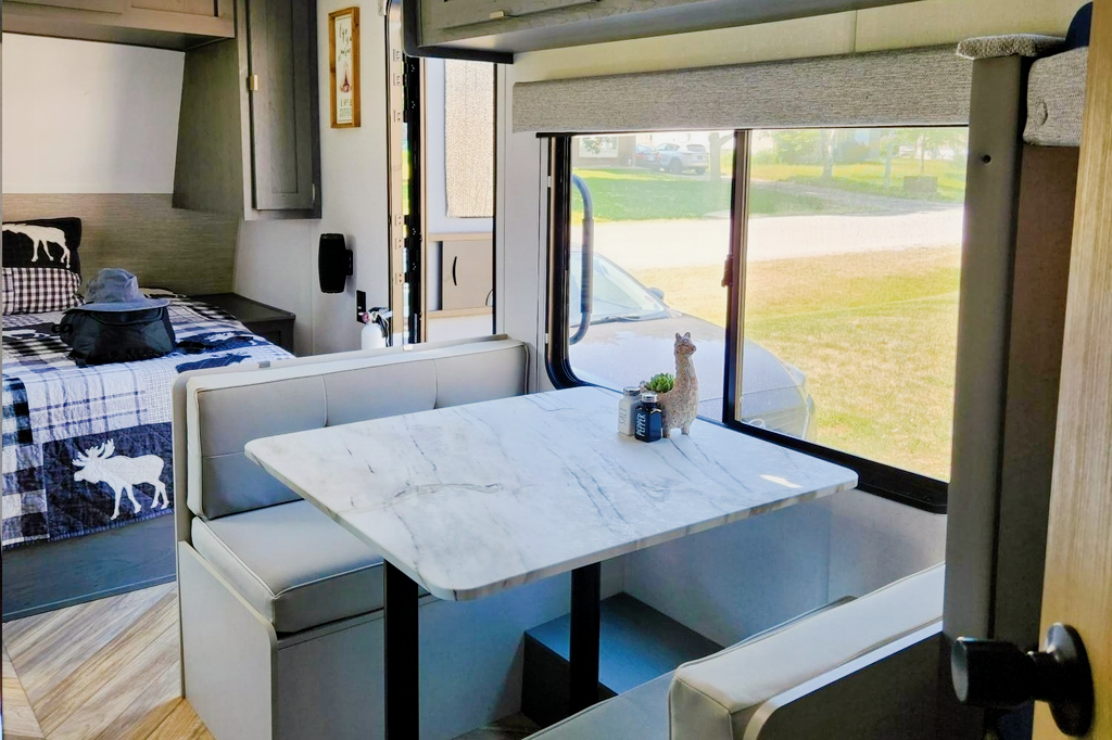 Family camper! Forest River Ozark 1650BHK Travel Trailer