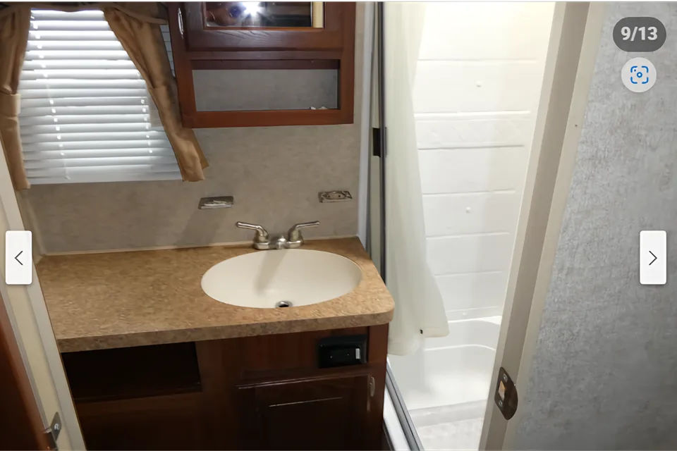 Tom's Forest River V Lite Travel Trailer