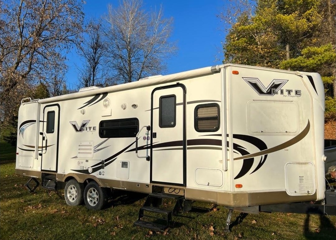 Tom's Forest River V Lite Travel Trailer