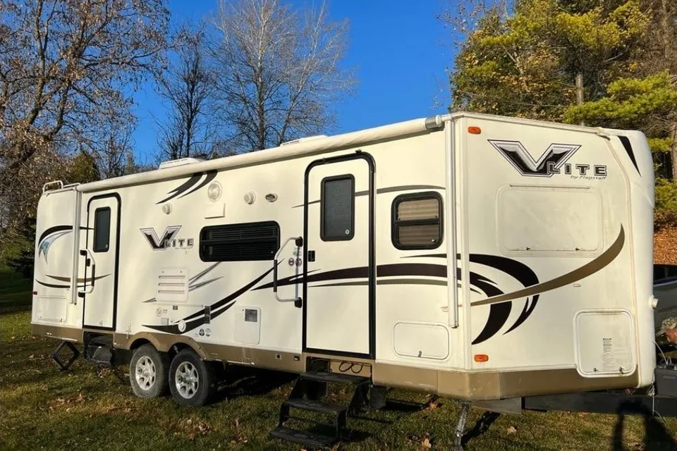 Tom's Forest River V Lite Travel Trailer