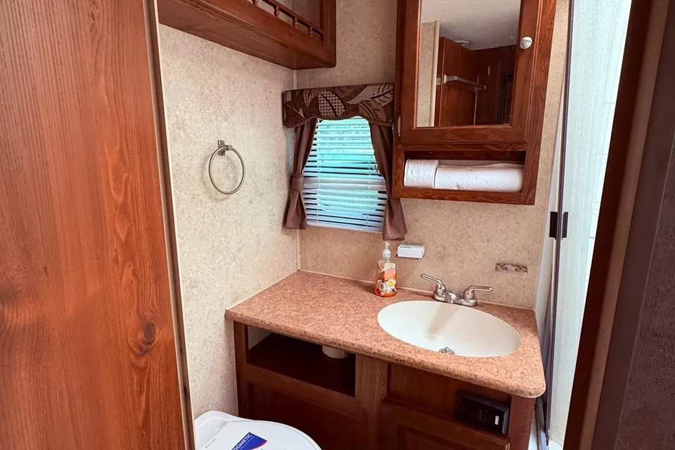 Tom's Forest River V Lite Travel Trailer