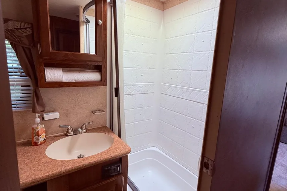 Tom's Forest River V Lite Travel Trailer