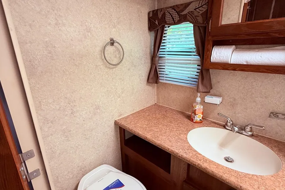 Tom's Forest River V Lite Travel Trailer