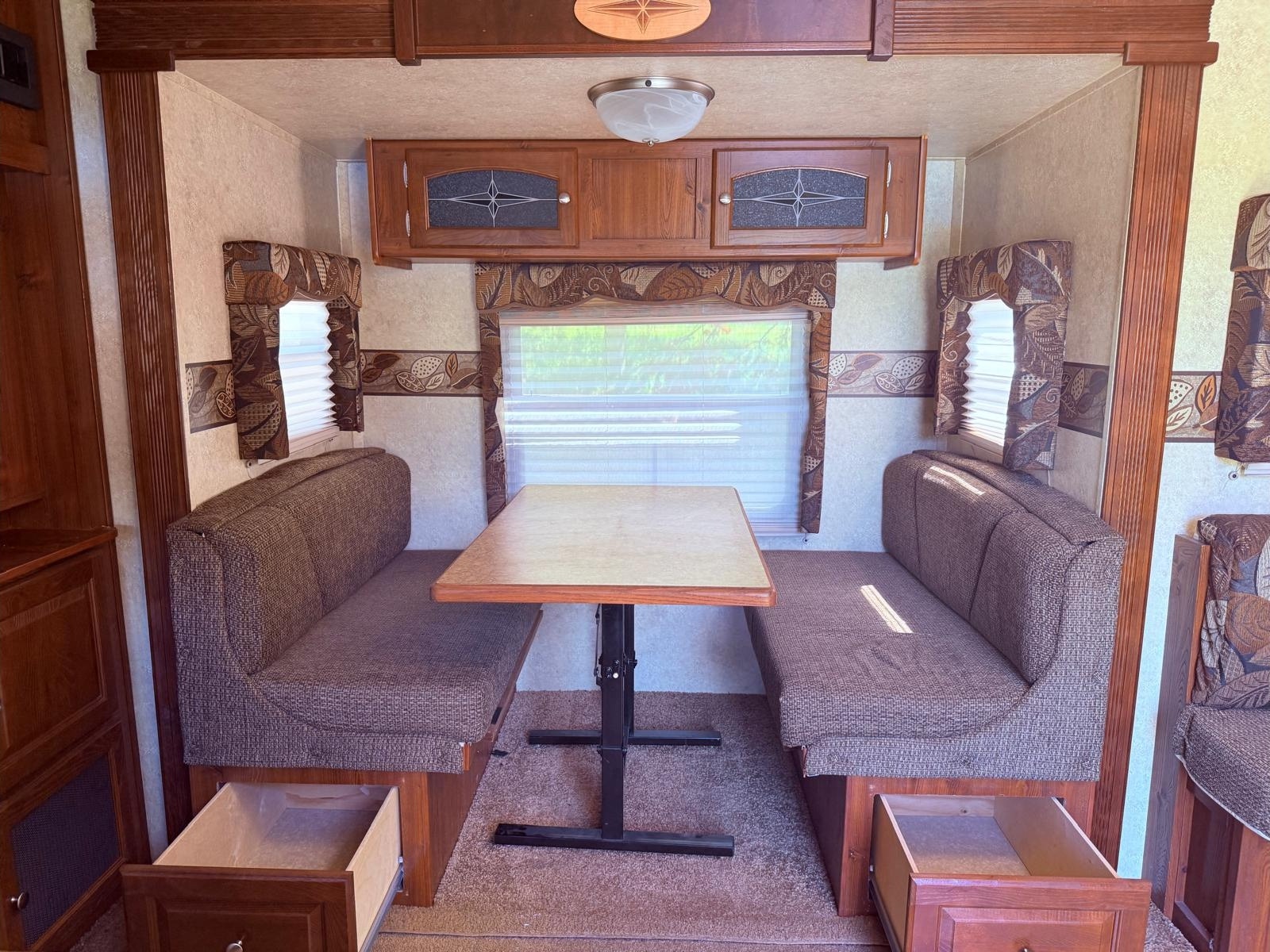 Tom's Forest River V Lite Travel Trailer