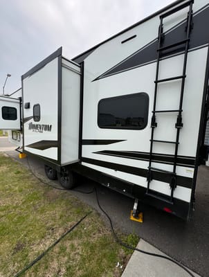 Summit2Coast Grand Design 25G Toy Hauler