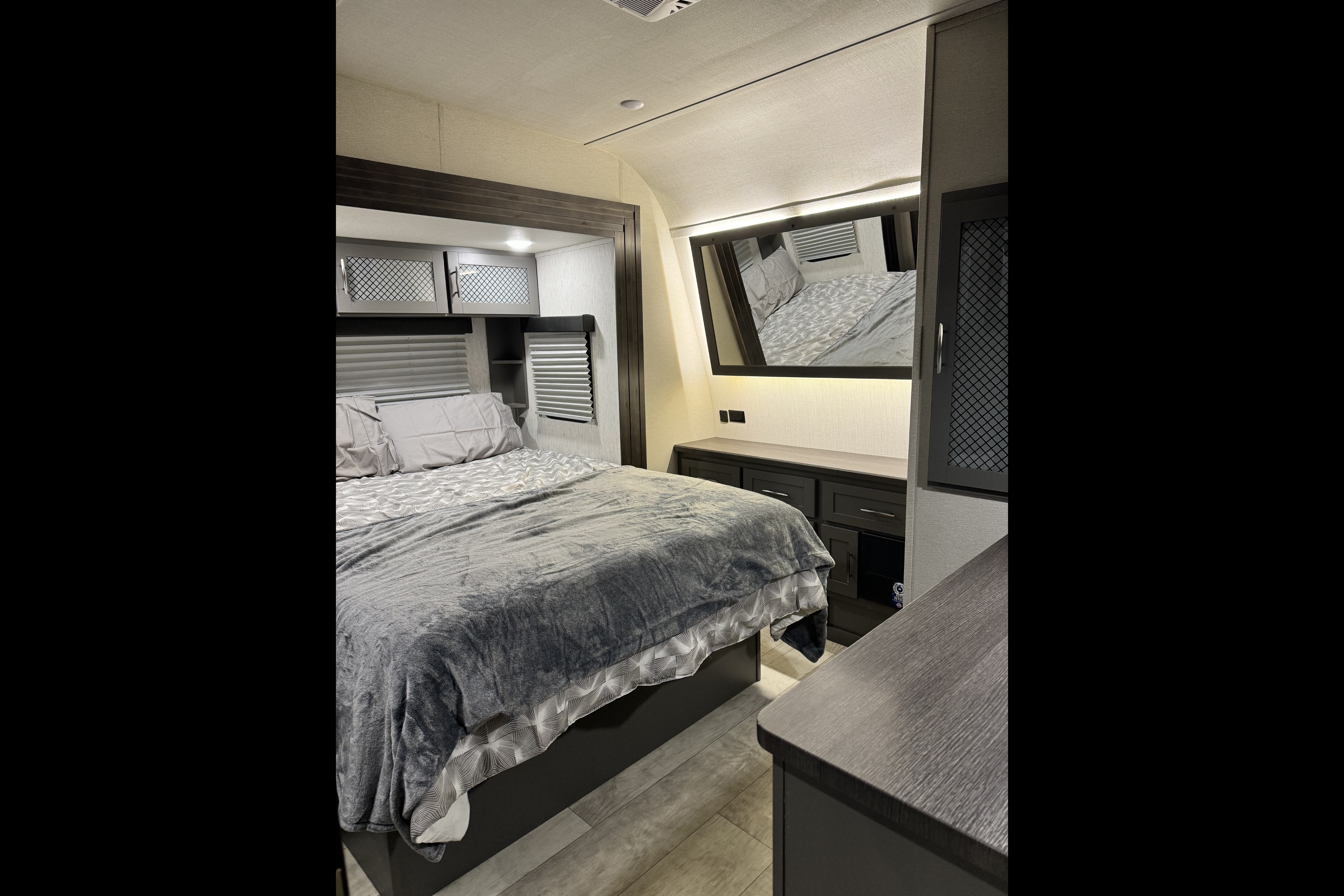 Summit2Coast Grand Design 25G Toy Hauler