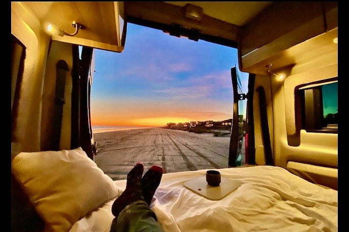 NEW! 2022 Thor Sequence 20J Luxury Family Adventure Van - Sleeps 4!