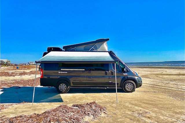 NEW! 2022 Thor Sequence 20J Luxury Family Adventure Van - Sleeps 4!