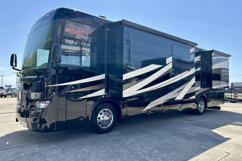 STEVEN's Newmar Kounty star 3717 Class A