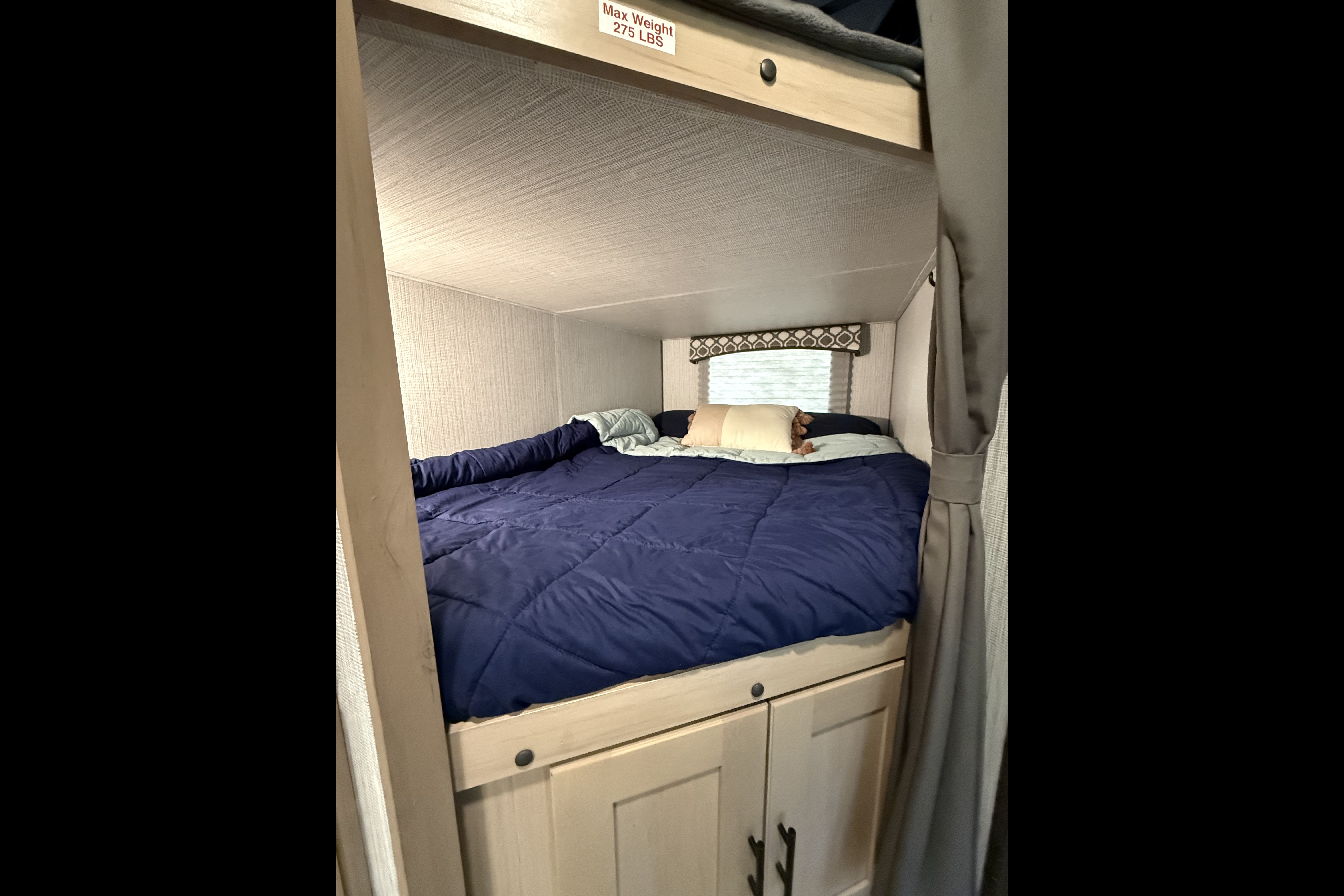 Home on the Road-Raidence 26BH Travel Trailer