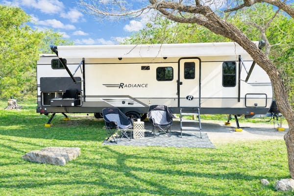 Home on the Road-Raidence 26BH Travel Trailer