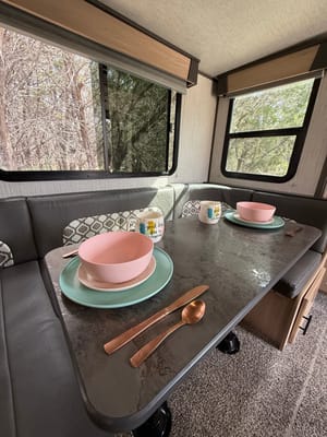 Home on the Road-Raidence 26BH Travel Trailer
