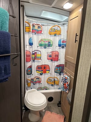 Home on the Road-Raidence 26BH Travel Trailer